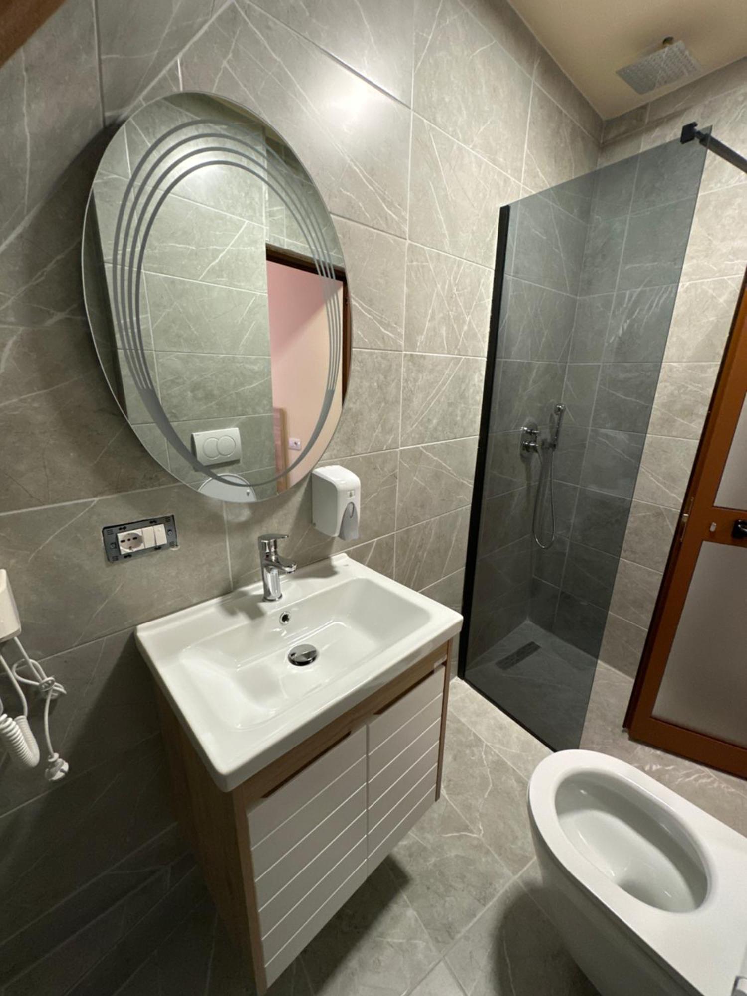 Hotel Royal Land Theth Zewnętrze zdjęcie
