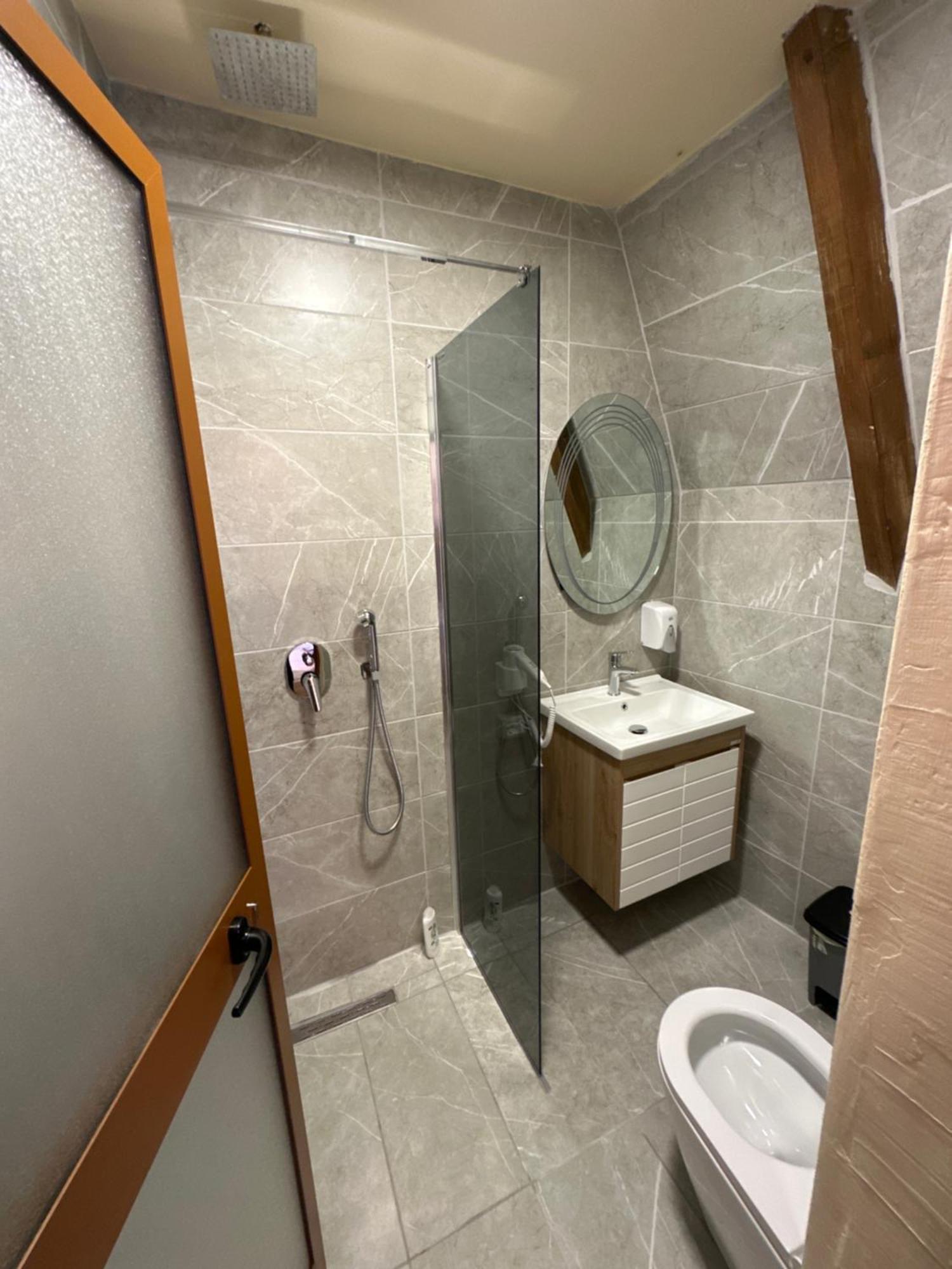 Hotel Royal Land Theth Zewnętrze zdjęcie