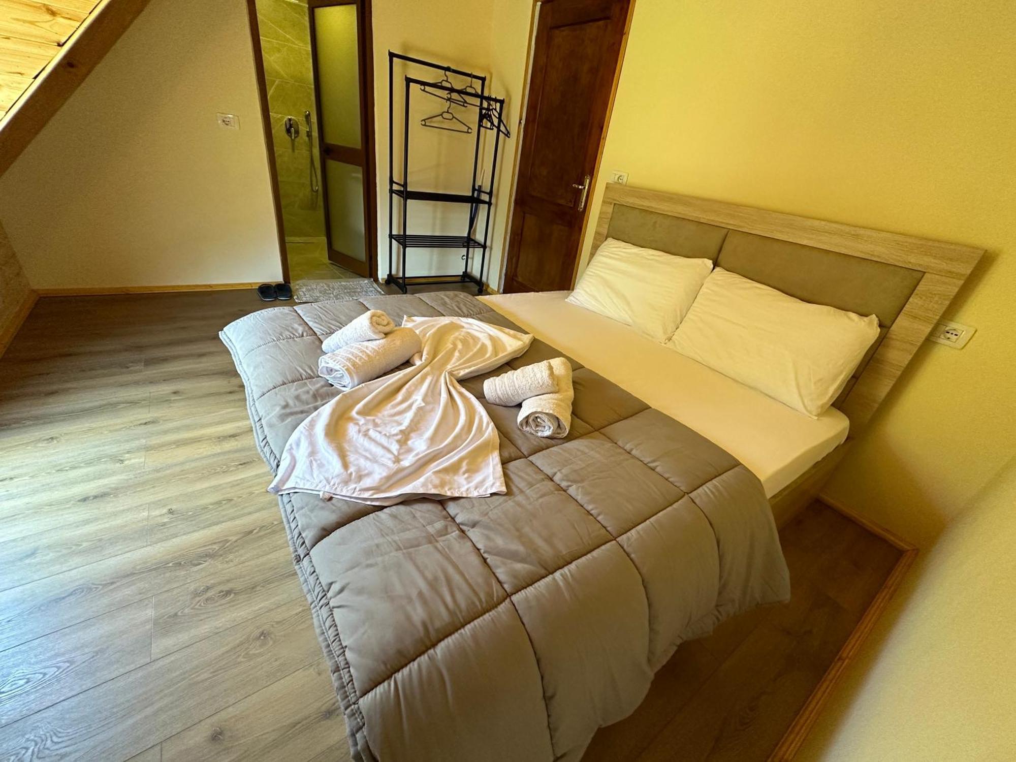Hotel Royal Land Theth Zewnętrze zdjęcie