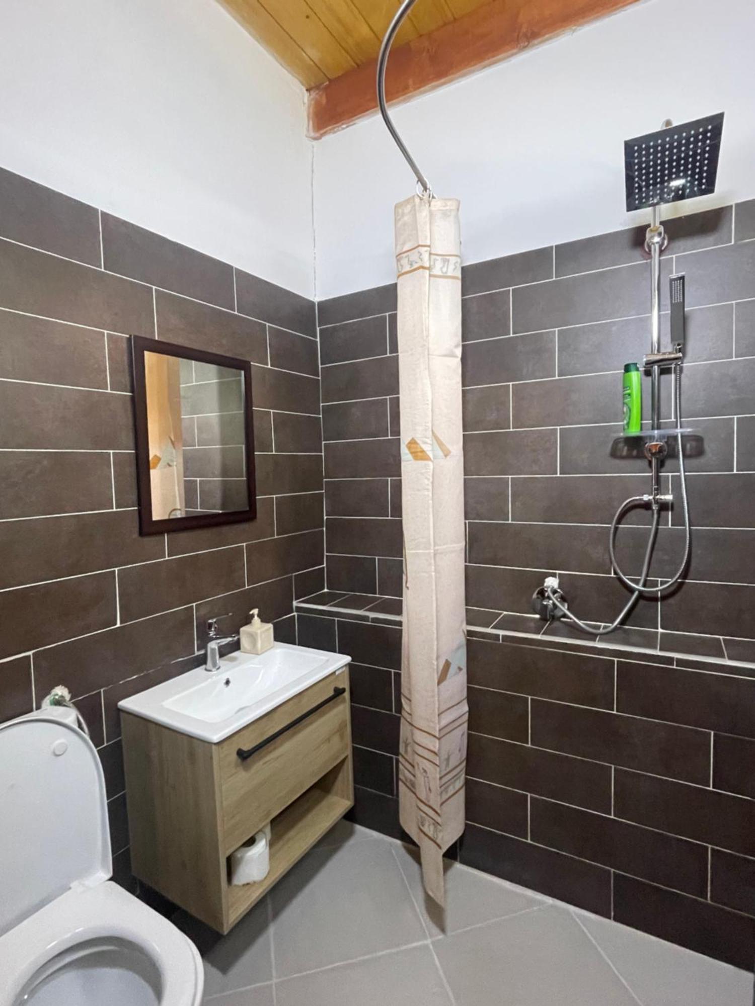 Hotel Royal Land Theth Zewnętrze zdjęcie